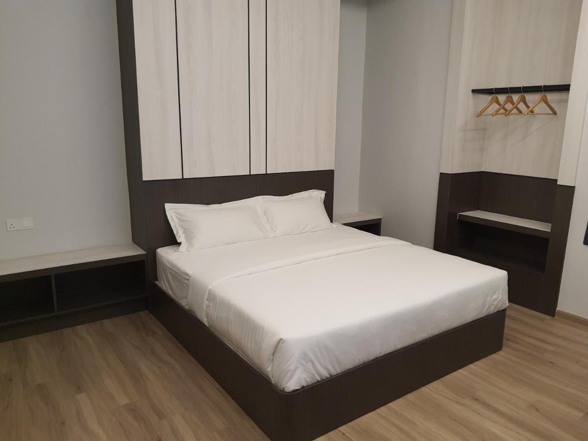 T Square Hotel อิโปห์ ภายนอก รูปภาพ