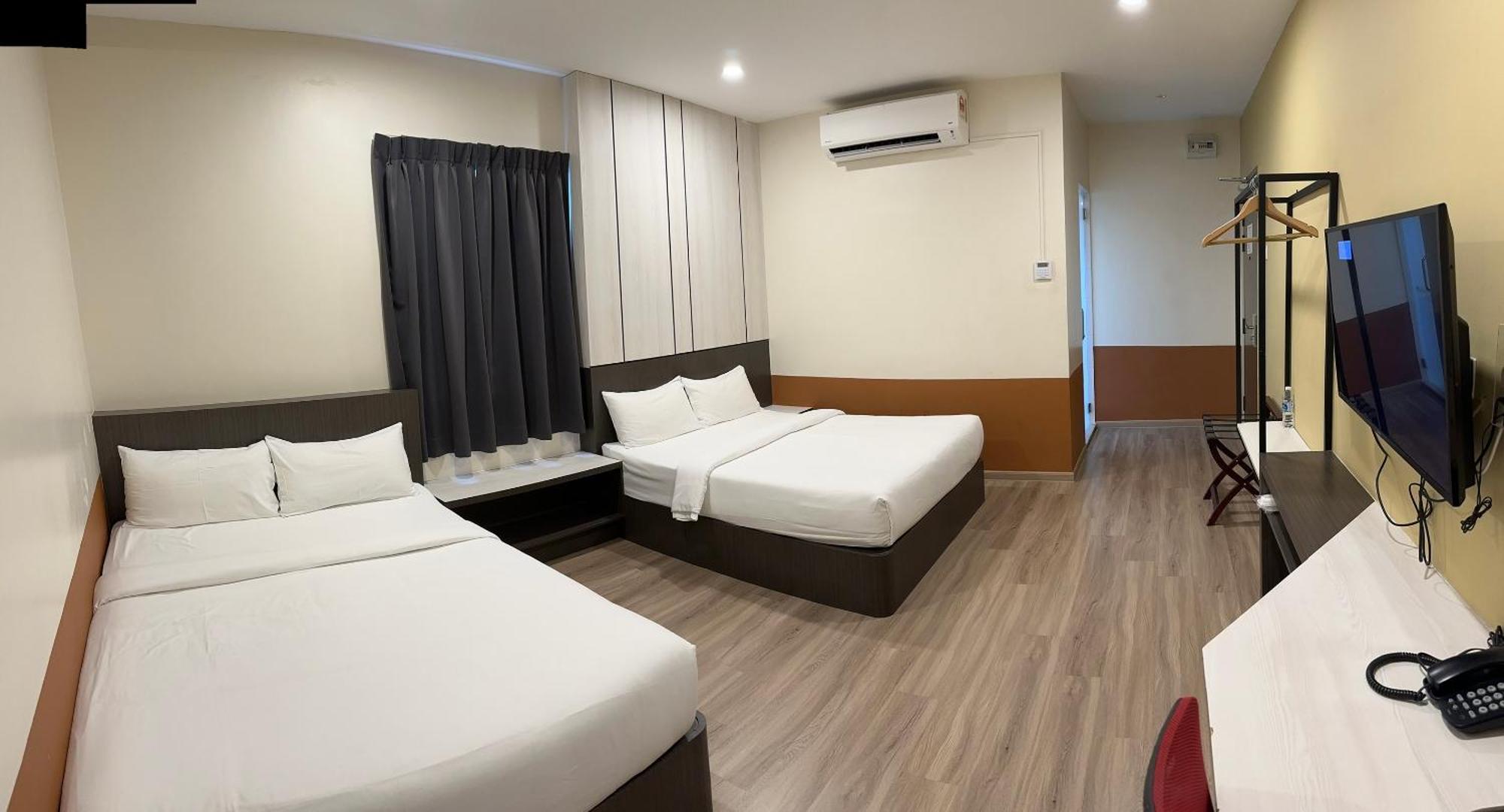 T Square Hotel อิโปห์ ภายนอก รูปภาพ